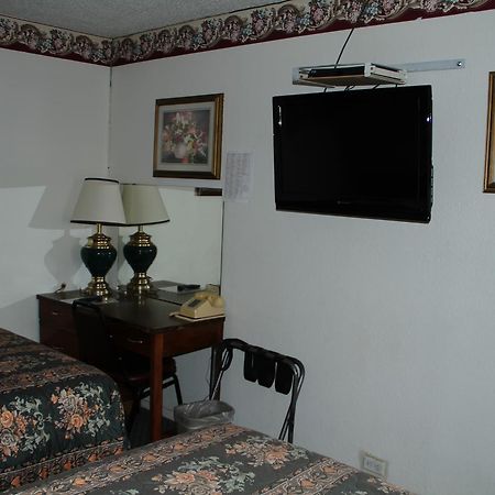 Skyliner Motel Stroud Eksteriør bilde